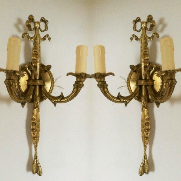 Eleganta pereche de aplice din bronz masiv in stilul Empire stare exce