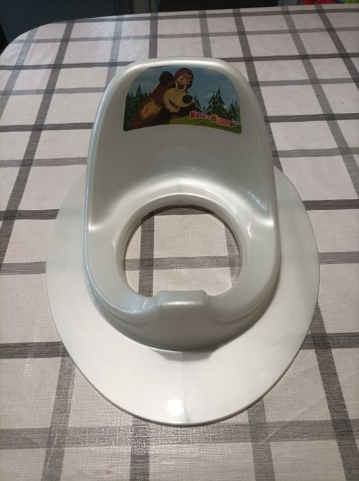 Продам детский туалетный набор.