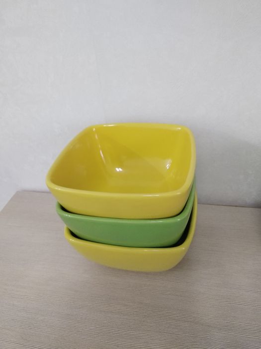 Салатники керамические.