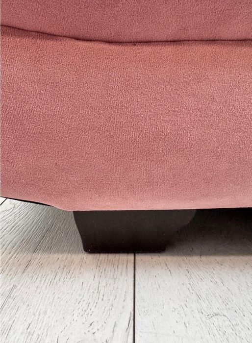 Диван для гостиной и спальни