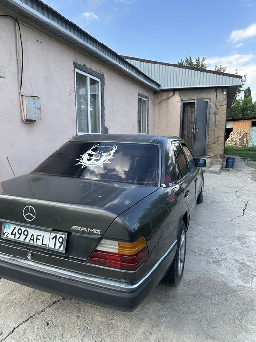Продам Месредес w124