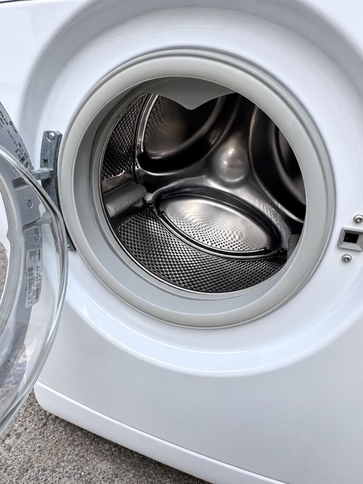 Пералня indesit BAUKNECHT 6kg