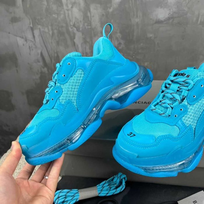 Balenciaga Triple S