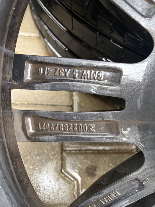 Джанти с гуми BMW G60  19"