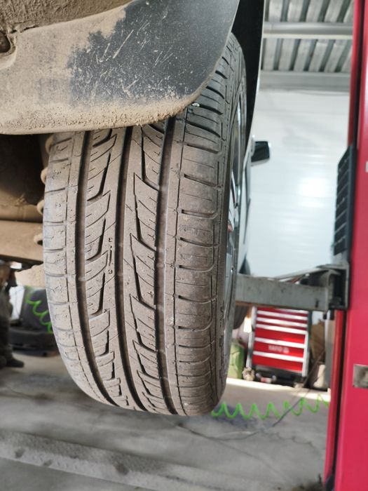 Резина летняя на 16