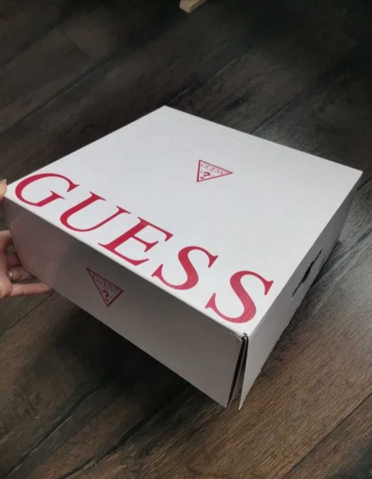 Дамски обувки Guess