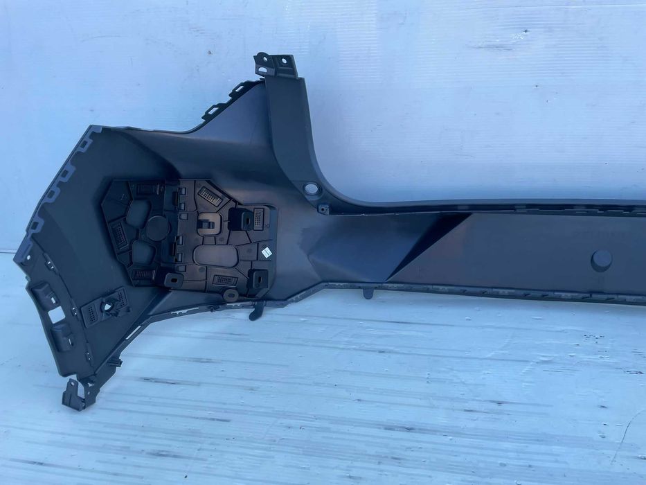 Bara spate Renault Scenic E Tech 2024+ noua originala Renault