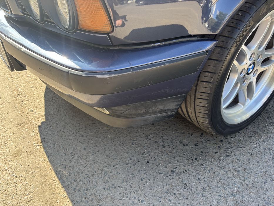 Продам на бмв е34 передний бампер