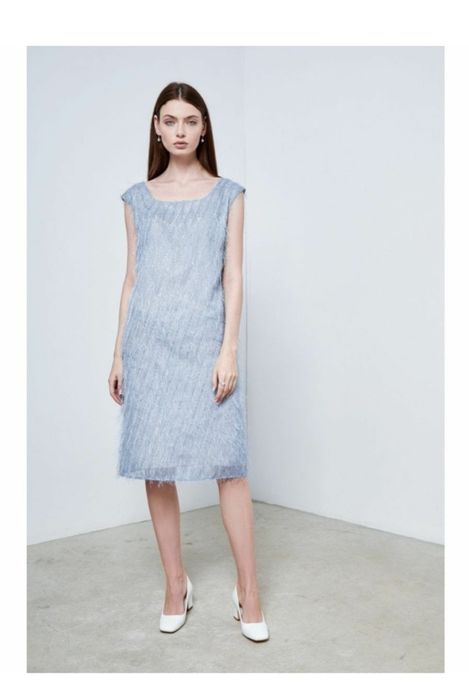 Продам женское голубое платье