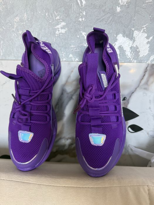 Продам кросовки