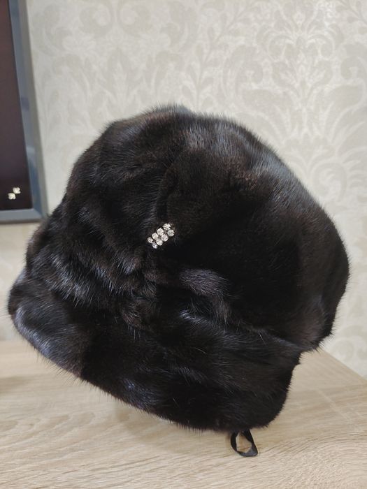 Шапка норковая женская