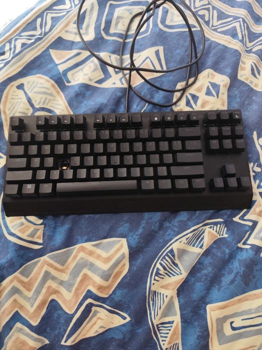 Razer Blackwidow V3 Tenkeyless в добро състояние, механична клавиатура