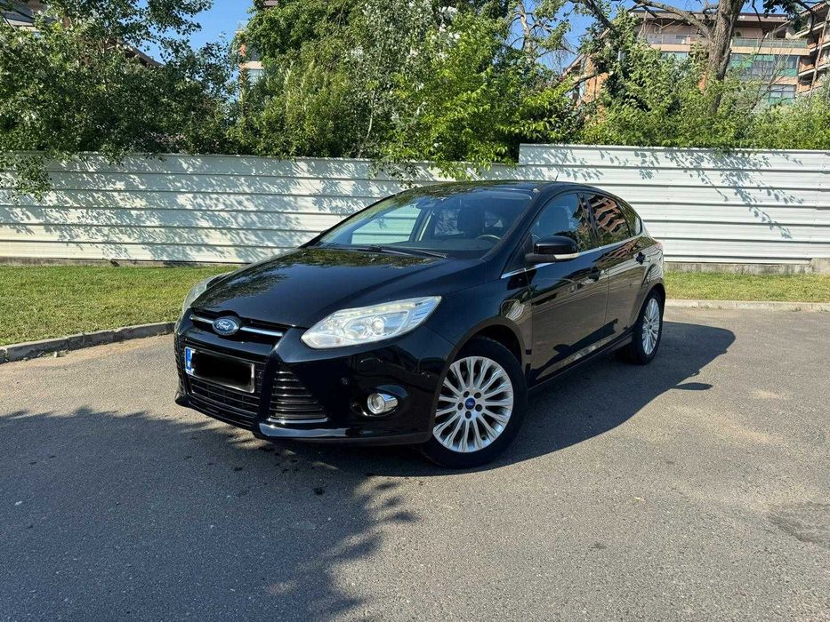 FORD Focus 2012