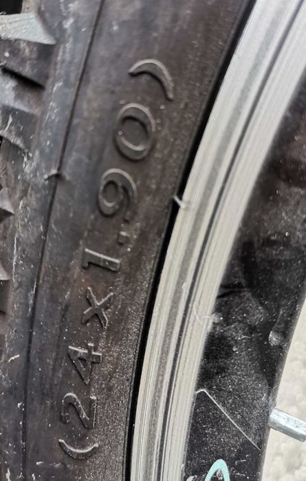 Vând bicicletă MTB Capriolo Diavolo 400 - 24 inch. Stare foarte bună!