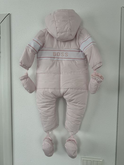 Hugo BOSS combinezon iarna 12-18 luni