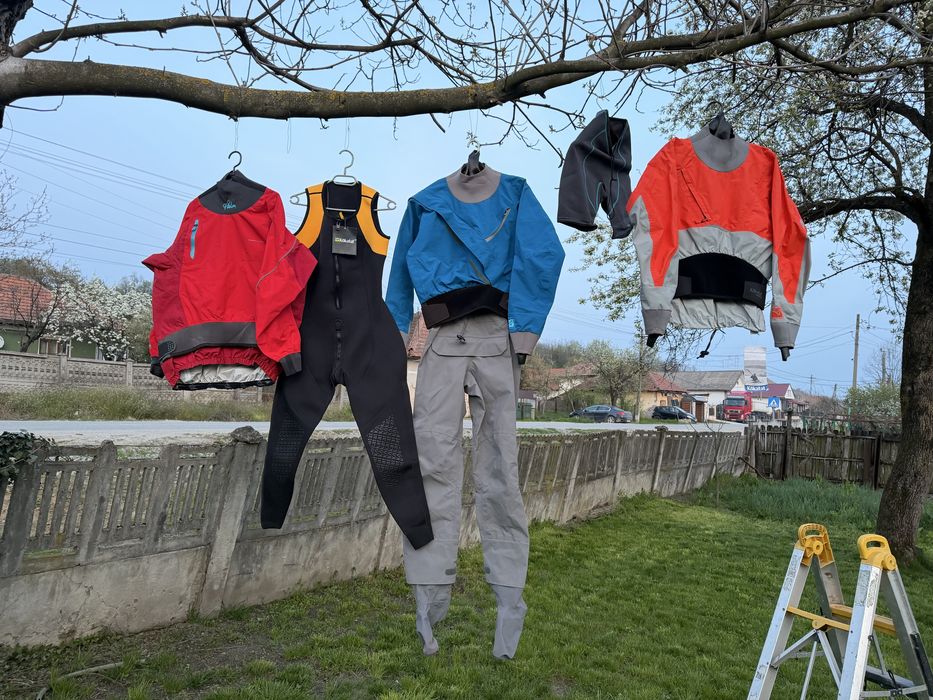 Kokatat si Palm echipament profesional apa noi cu eticheta