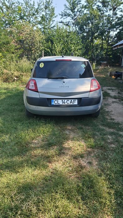 Renault Megane 2 hatchback  3500 de lei,negociabil