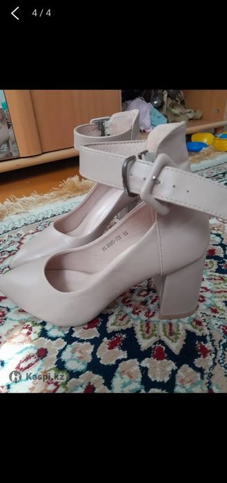 Туфли сатылады срошна