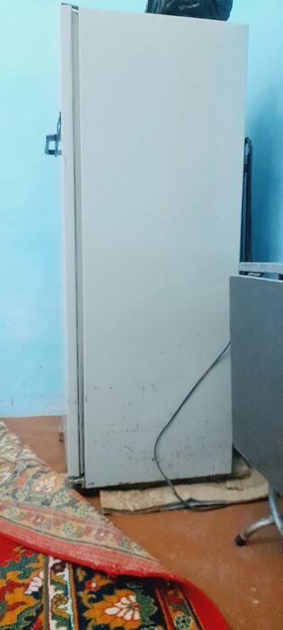 Muzlatgich ishlatilgan lekin ancha vaqt ishlashiga kafolat beriladi
