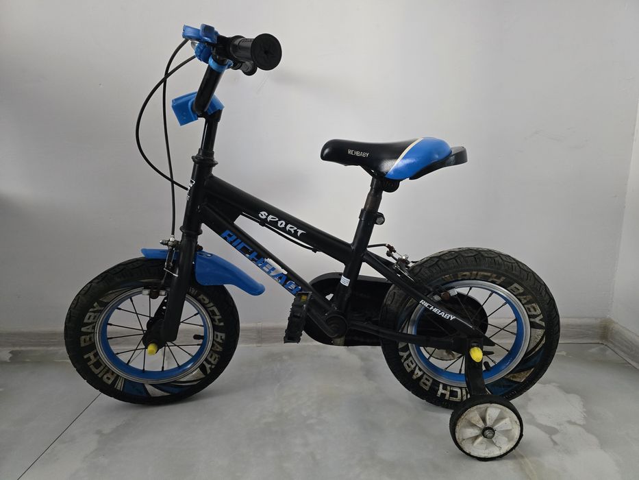 Bicicleta copii  3-4 ani