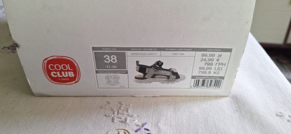 Sandale mărimea 38 smyk kids