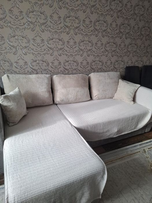 Продам диван с атаманкой