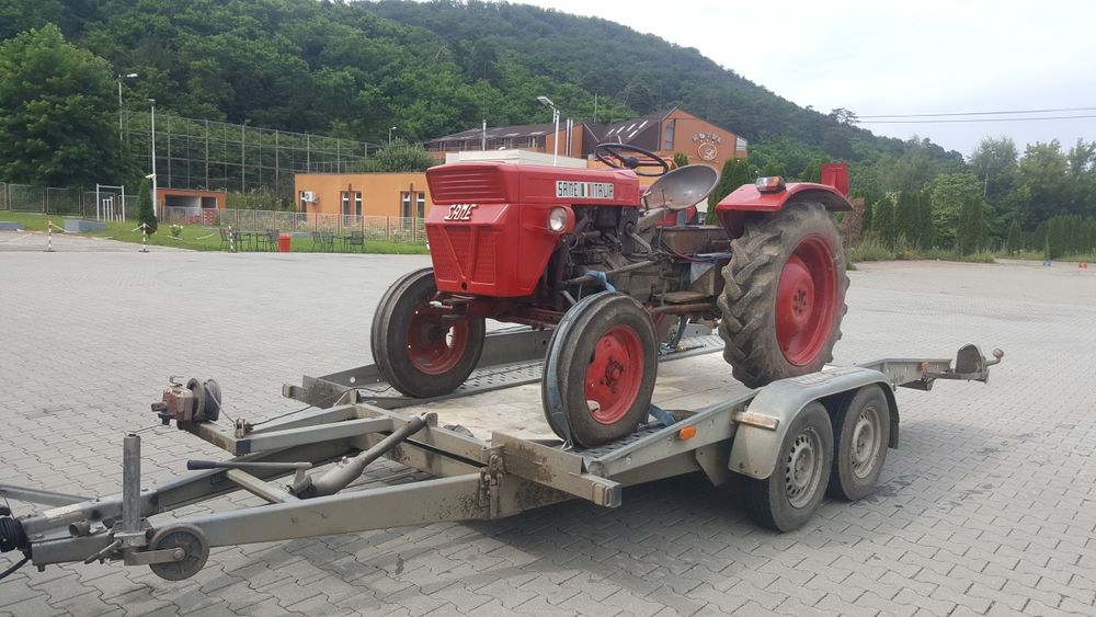 Tractări auto nonstop  și închiriere platforma auto