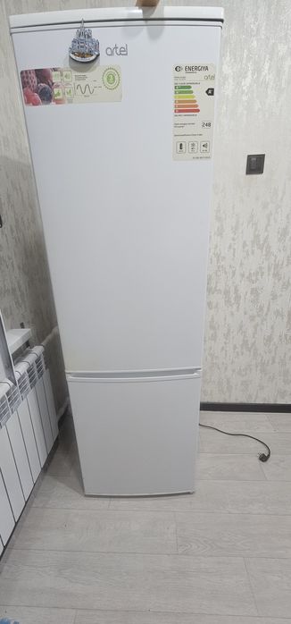 Холодильник Artel