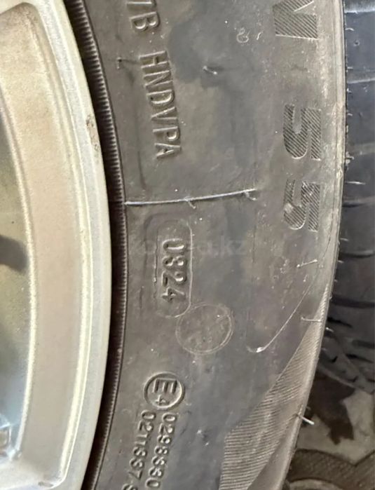 Продам диски с летней резиной