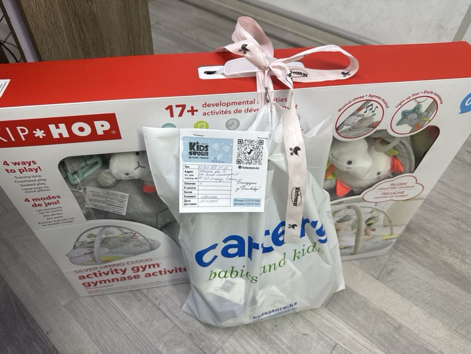 Развивающий коврик Skip Hop