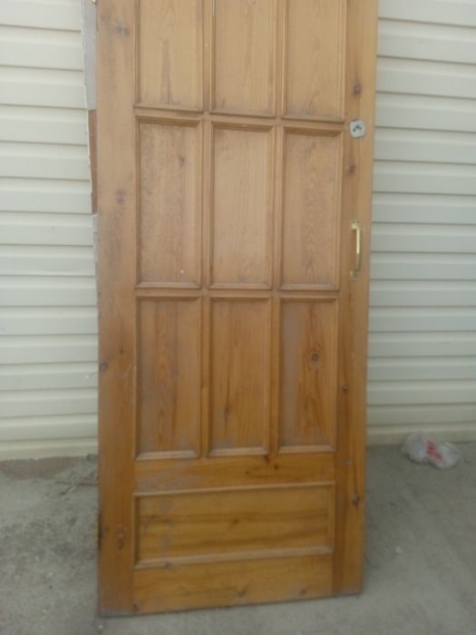 Прадам дверь деревянные