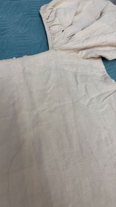 Продам вещи по 2000