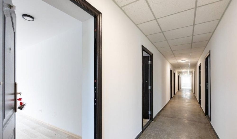 Inchiriez garsoniera în Bacău, str. Bucegi, bloc renovat 2023.