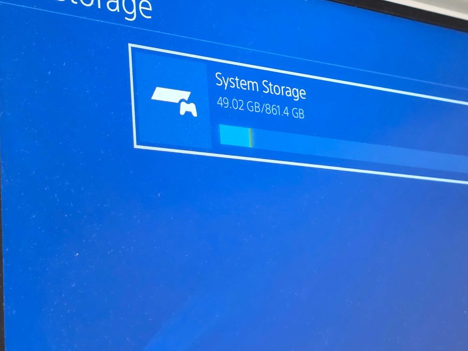 PlayStation 4 Pro - KLI Amanet