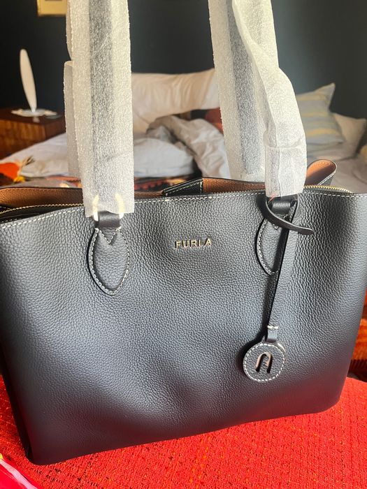 Чисто нова чанта Фурла Furla