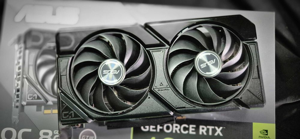 Продавам карта - ASUS Dual GeForce RTX 4060 Ti EVO OC Edition 8GB