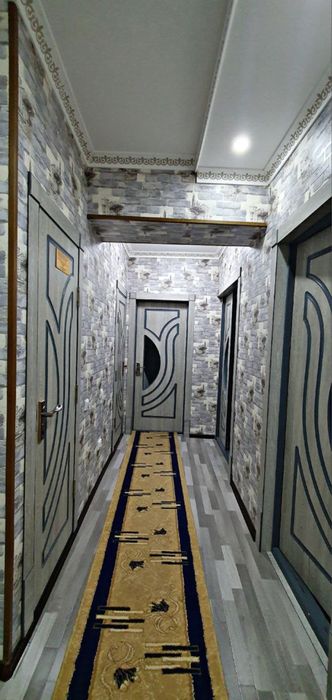 4-etaj uy sotladi 70.5kvm