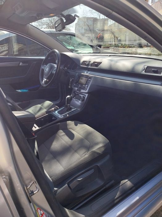 VOLKSWAGEN Passat 2011 — imagine 17