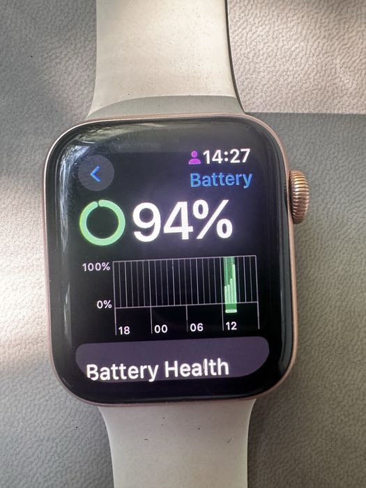 Apple Watch - SE aluminium Gold