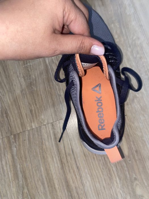 кроссовки Reebok