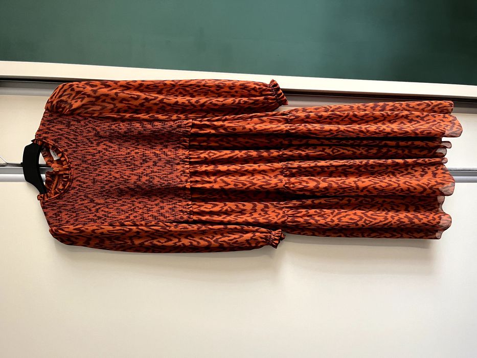 Rochie lunga portocalie Aritzia Wilfred