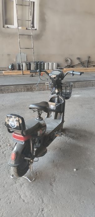 Электронный скутер sk8