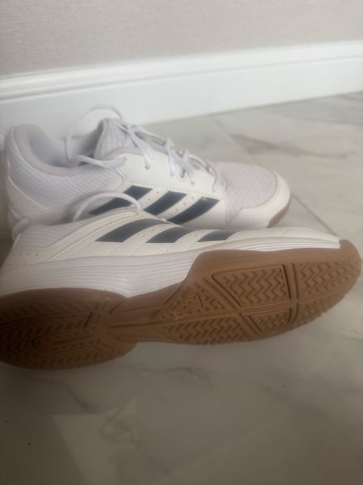 Кроссовки 38 размер