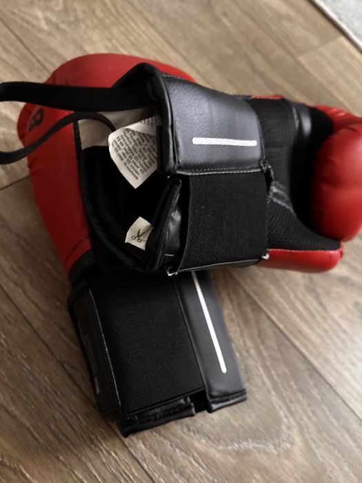 Manusi box copii Outshock 100