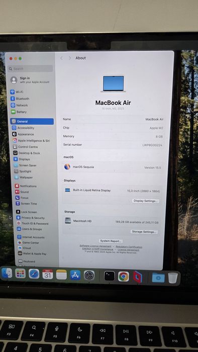 Macbook Air 15, M2, 8gb ram, 256 ssd