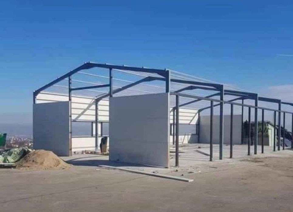 Vindem hale metalicie 15 lungime 10 deschidere 4 la strasna