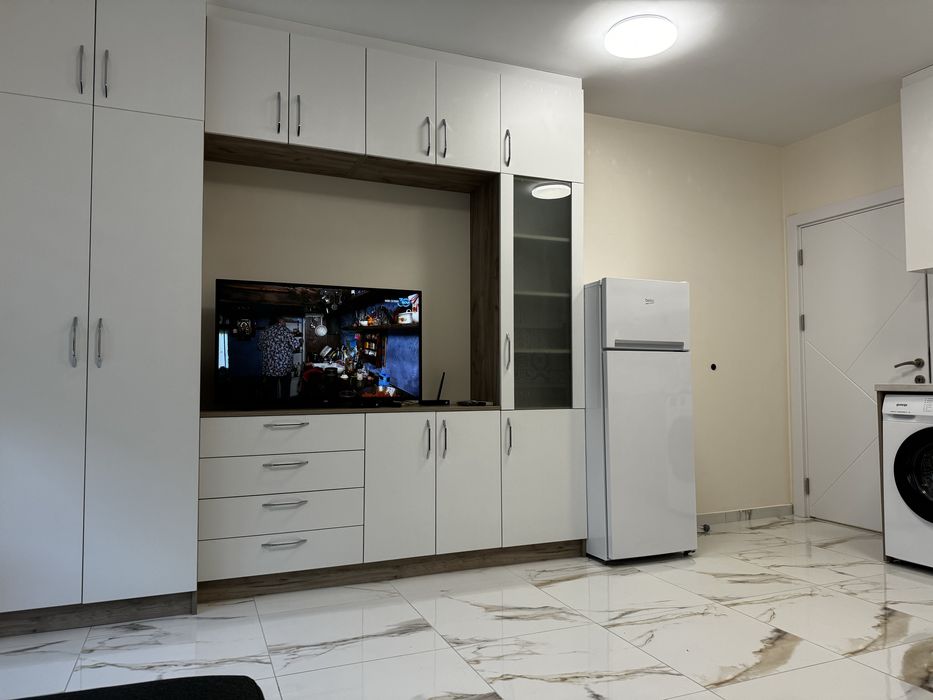 Дава се под наем Едностаен апартамент в Варна, Виница - 35 кв.м за 289.17 € - Снимка #1
