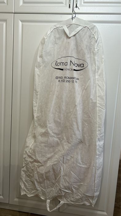 Шикарное свадебное платье 44/46р