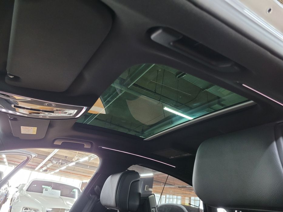 Audi A8 55 TFSI Quattro Premium LWB
Мы доставляем