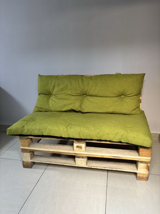 Продам декоративную софу из европалеты